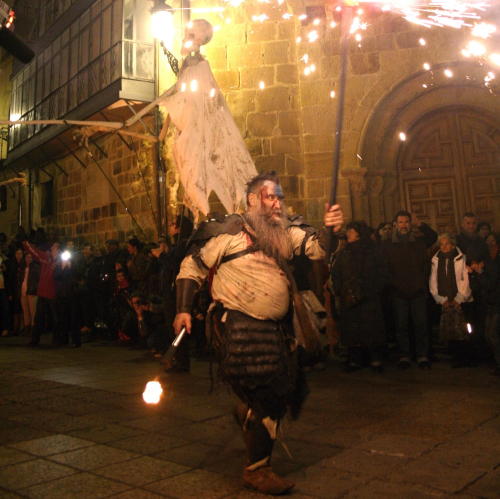 Soria propone celebrar la Noche de Difuntos con un espectáculo de luz, fuego y con una lectura teatralizada de la leyenda de “El Monte de las Ánimas”