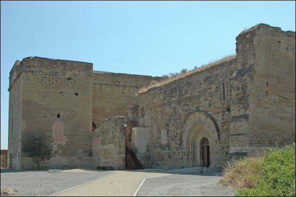 El Castillo de Gardeny, allá en la meseta del mismo nombre, fue construido en la segunda mitad del siglo XII por la Orden del Temple.