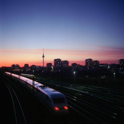 Alemania y Europa a todo tren y en español en www.bahn.com/es