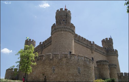 Las armas antiguas toman el Castillo de Manzanares El Real