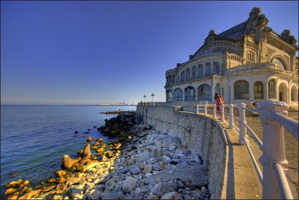 El precioso casino de Constanta, un lujo para los sentidos.