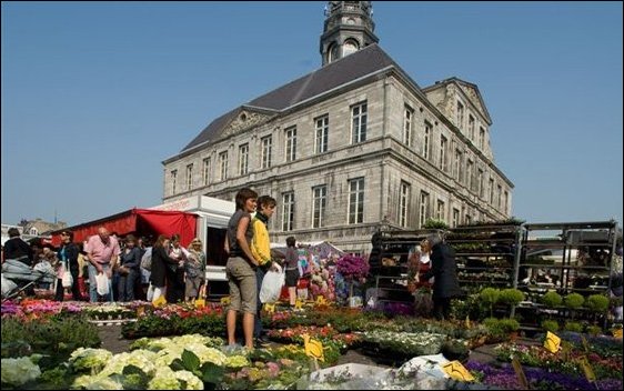 El sur de Holanda: Maastricht está plagado de calles y mercados comerciales