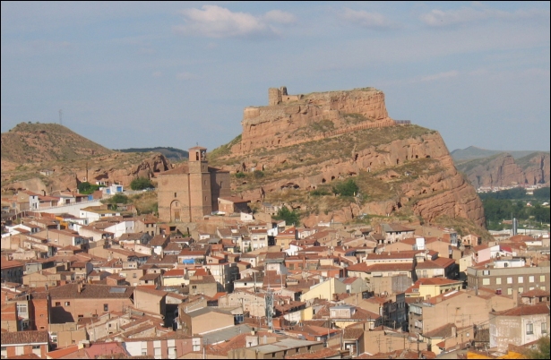 Panorámica de Arnedo, con el Castillo dominando el conjunto.