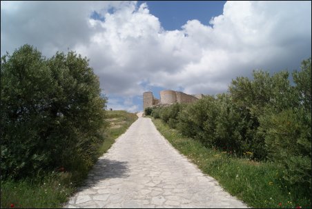 Acceso al Castillo