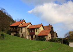 Los pueblos asturianos renuevan su liderazgo como favoritos del turismo rural veraniego