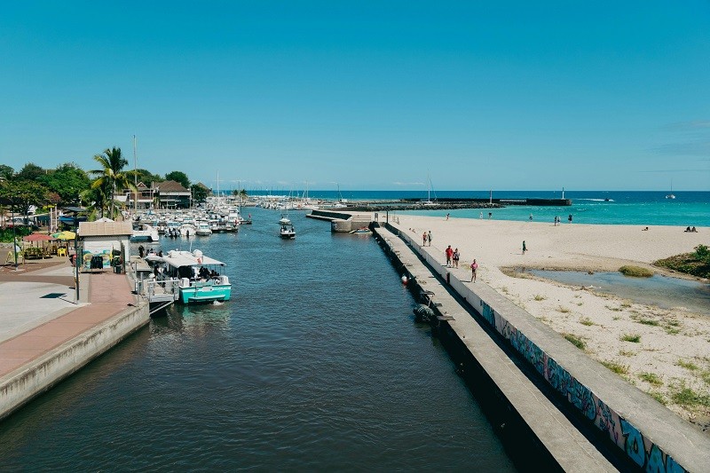 Esta pequeña isla francesa combina a la perfección lo que todo buen viajero activo busca