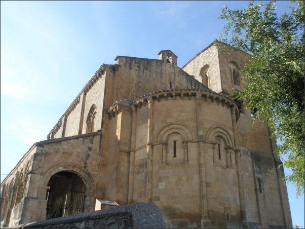 Iglesia Románica de San Salvador.