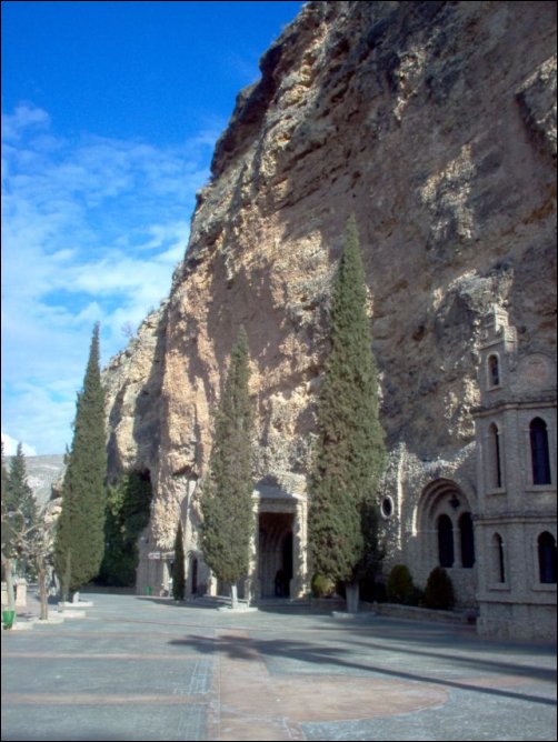 El Santuario de La Virgen de la Esperanza de Calasparra