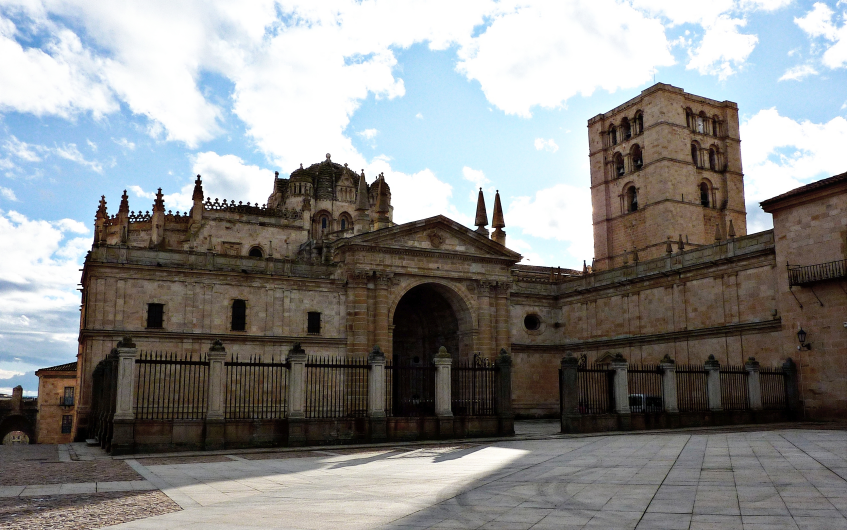 Zamora, la ciudad del románico y de la traición