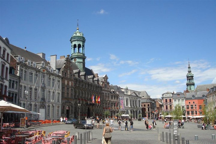 Mons, una de las ciudades más bonitas de Bélgica