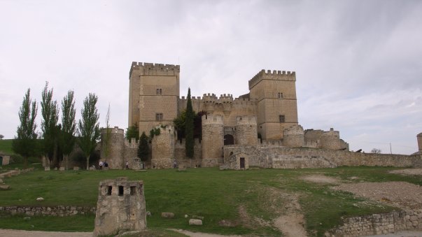 Ampudia y su castillo, referente cultural de Castilla y León