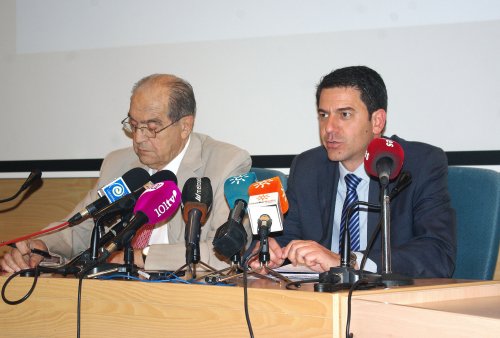 El presidente del comité organizador de ‘EUROAL 2016’, Luis Callejón, y el secretario general del salón turístico, Carlos Mena