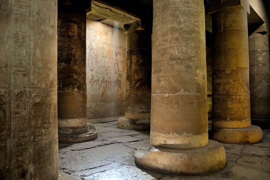 Abydos es más conocido por el Templo de Seti I, padre de Ramsés II