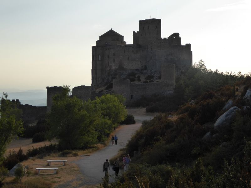 El Castillo de Loarre Se asienta a más de 1000 metros de altura