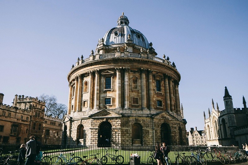 Oxford, "la ciudad de las agujas de ensueño"