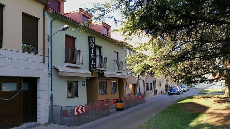 Hotel Puente de Piedra