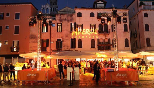Terrazza Aperol abre sus puertas en Venecia