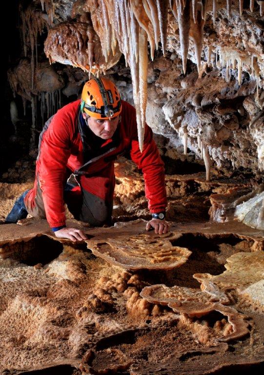 Cueva de Fuentemolinos: una de las mayores en su género en todo el mundo