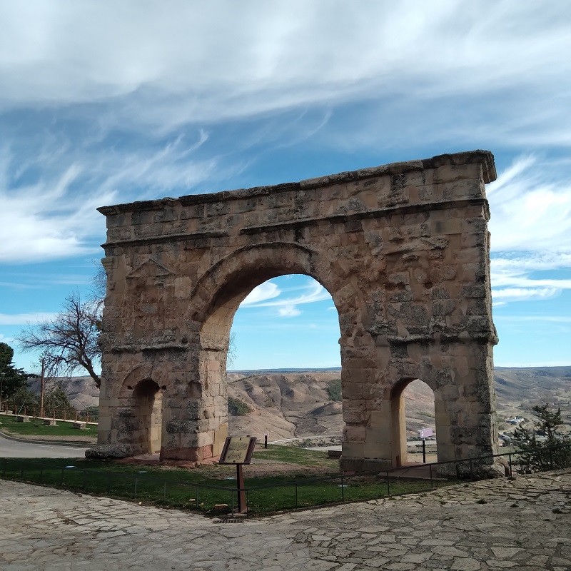 Arco romano (siglo I)