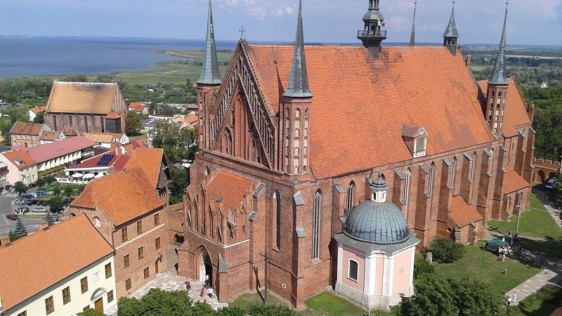 Copérnico murió en 1543 en Frombork, una ciudad a orillas del Báltico