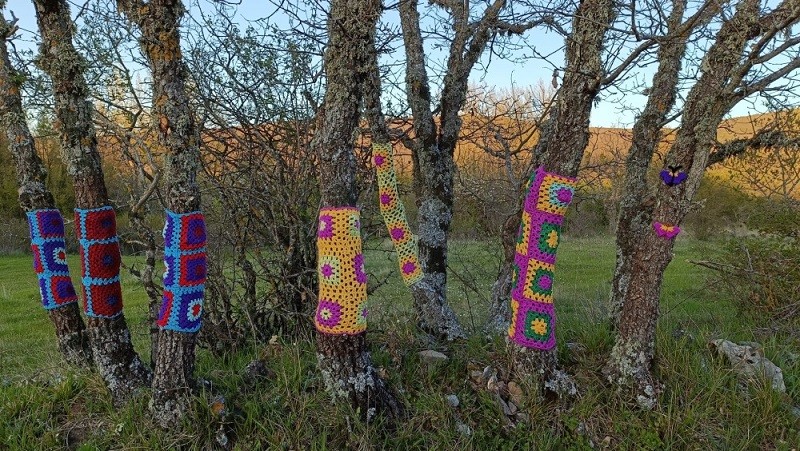 La Senda de los Sueños: paisaje y urban knitting a media hora de la capital