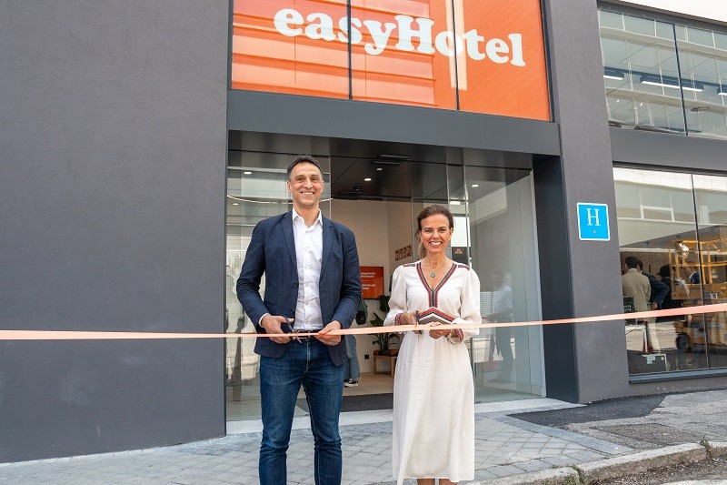 easyHotel celebra la apertura del nuevo easyHotel Madrid Alcalá