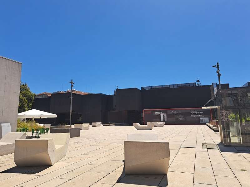 Centro Internacional das Artes José de Guimarães