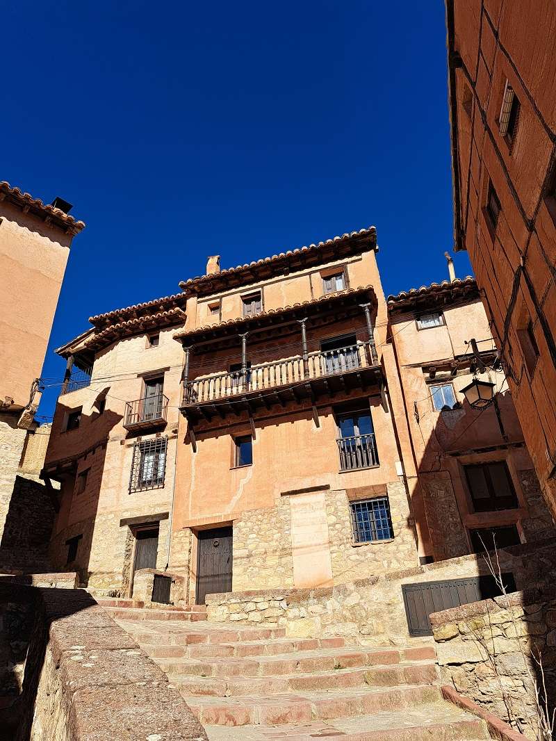 Arquitectura típica albarracineña