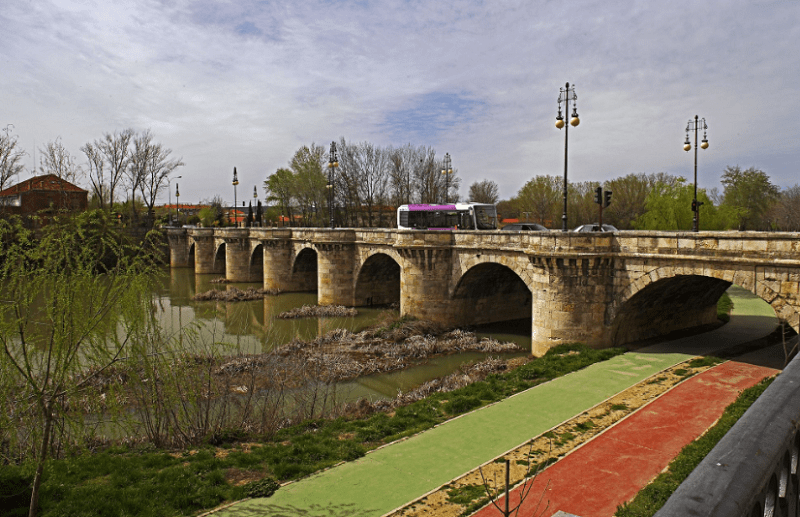 El Carrión a su paso por Palencia