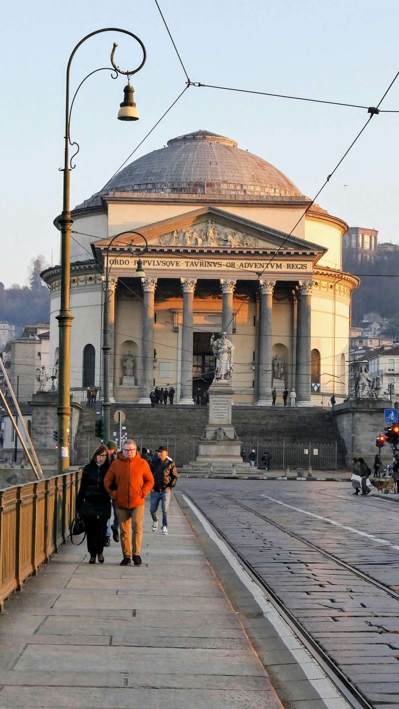 La Iglesia de la Gran Madre de Dios (Chiesa della Gran Madre di Dio) en Turín