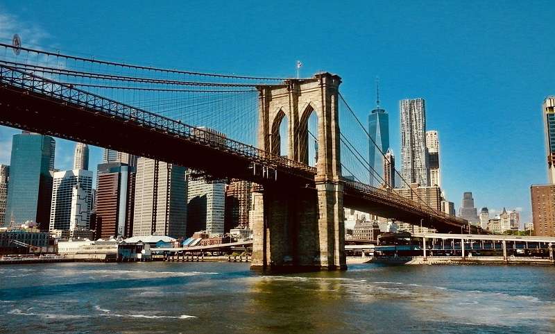 Puente de Brooklyn en la ciudad de Nueva York