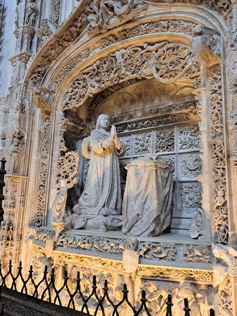 Sepulcro del infante Alfonso de Castilla, una obra maestra del escultor Gil de Siloé