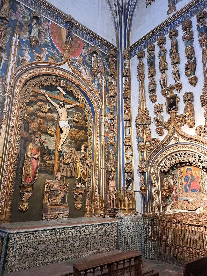 Capilla Dorada, también conocida como la Capilla de Todos los Santos, en la Catedral Nueva de Salamanca